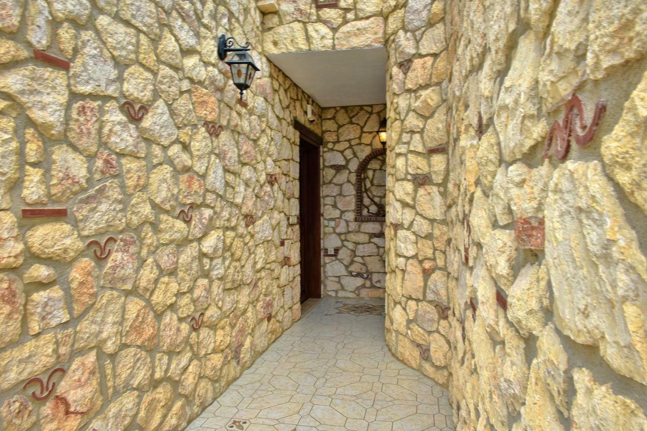 Captain'S Villa Appartments Psakoudia Exterior photo